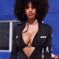 예쁜 흑인 모델 누나