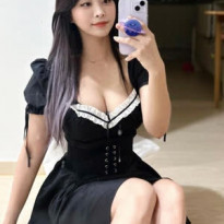 집에서 셀카 찍는 미모좌