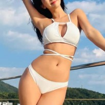 이영림 화이트 비키니 몸매