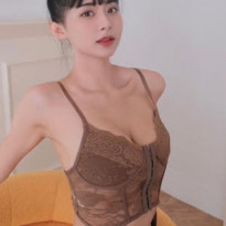 머리 묶는거랑 푸는거 보여주는 @yolo_ioo