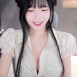 카와이하다는 수련수련 깊은 가슴골